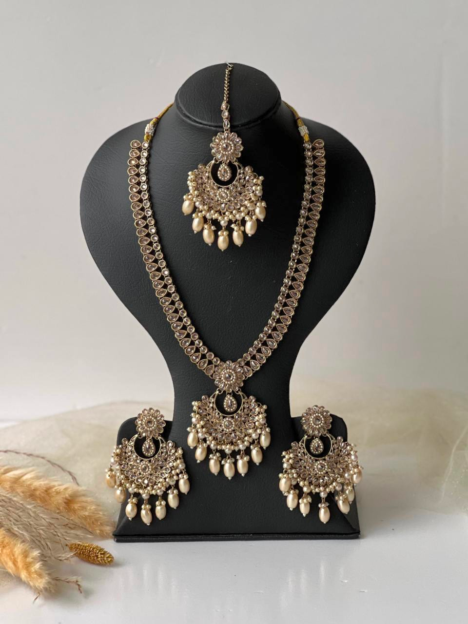 LongNecklaces