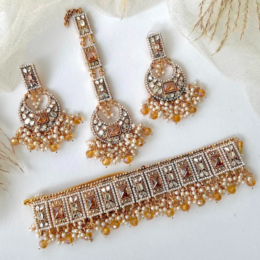Necklacesets